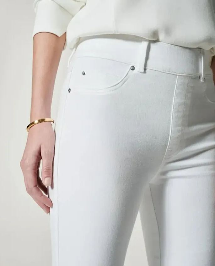 New Fitted Vintage Flared Jeans